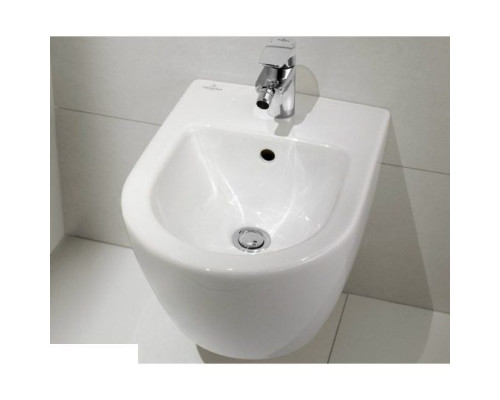 Биде подвесное Villeroy & Boch подвесная модель 54000001.0