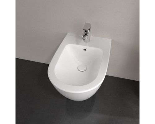 Биде подвесное Villeroy & Boch Subway 2.0 37х56.5х28 см CeramicPlus альпийский белый 540000R1
