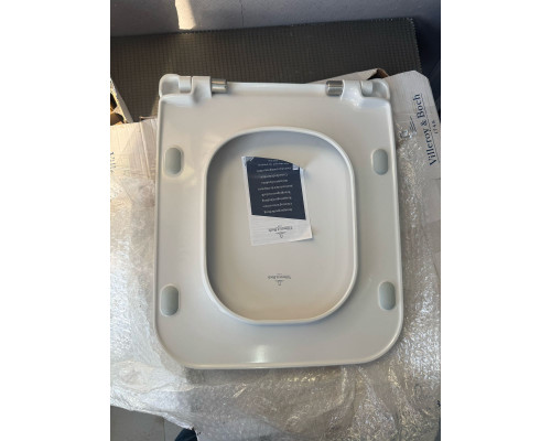 Сиденье для унитаза, Villeroy Boch, Verity Line, шг 375-560, цвет-альпийский белый ( Поврежденный)
