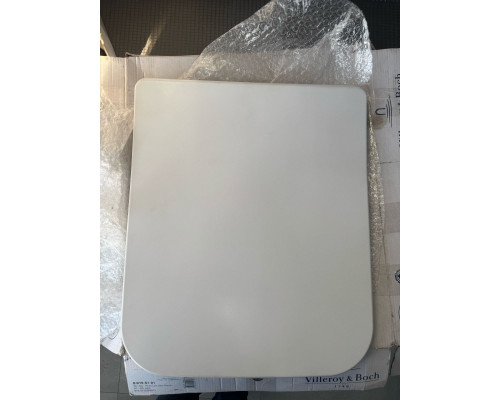 Сиденье для унитаза, Villeroy Boch, Verity Line, шг 375-560, цвет-альпийский белый ( Поврежденный)