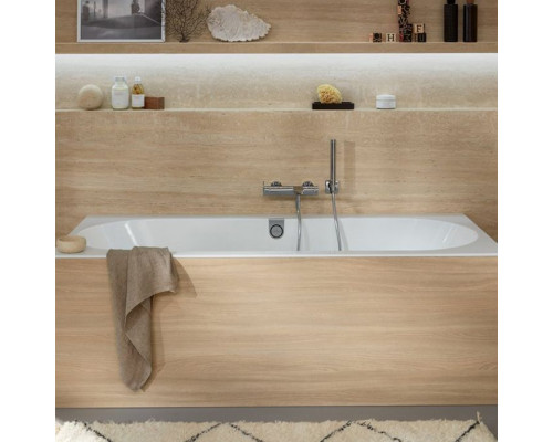 Ванна встраиваемая Villeroy & Boch Subway 3.0 180х80 см Quaryl с ножками и сливом-переливом UBQ180OBR2DV-01